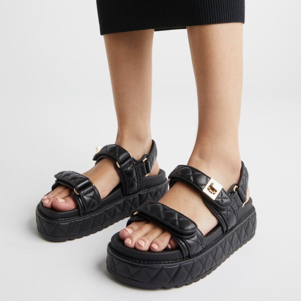 Steve Madden - Bigmona Quilted Leather Slingback Platform Sandal in Black